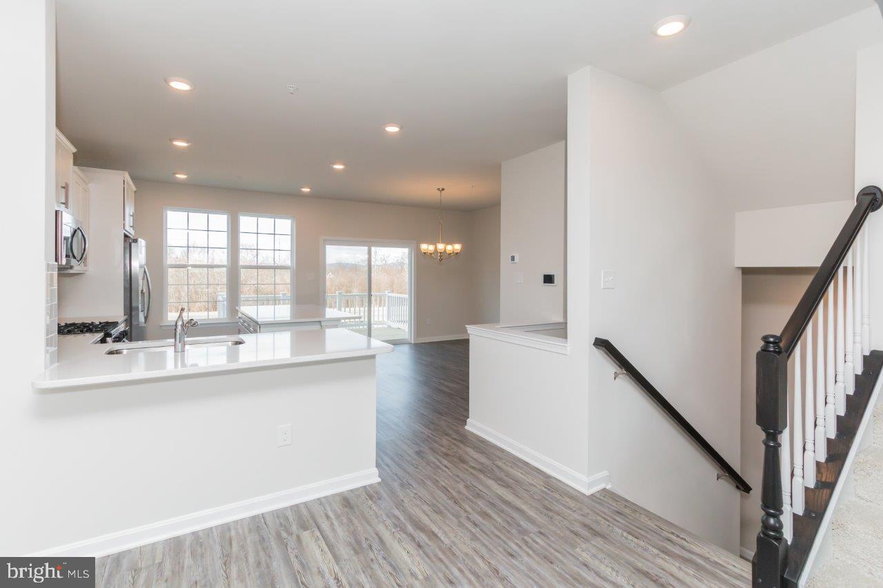 7983 Patterson Way Hanover, MD 21076 - Photo 2 of 28 Gallery Image 2