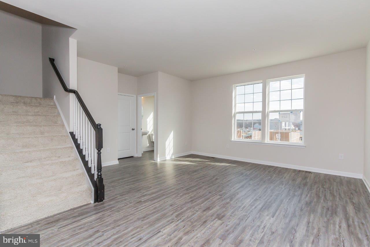 7983 Patterson Way Hanover, MD 21076 - Photo 11 of 28 Gallery Image 11