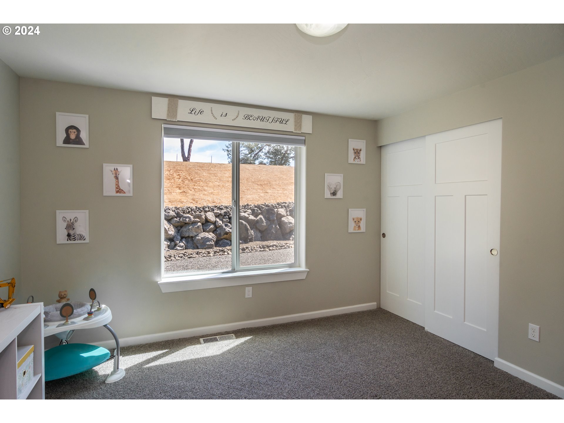 1213 Colonial Road Roseburg, OR 97471 - Photo 33 of 48 Gallery Image 33