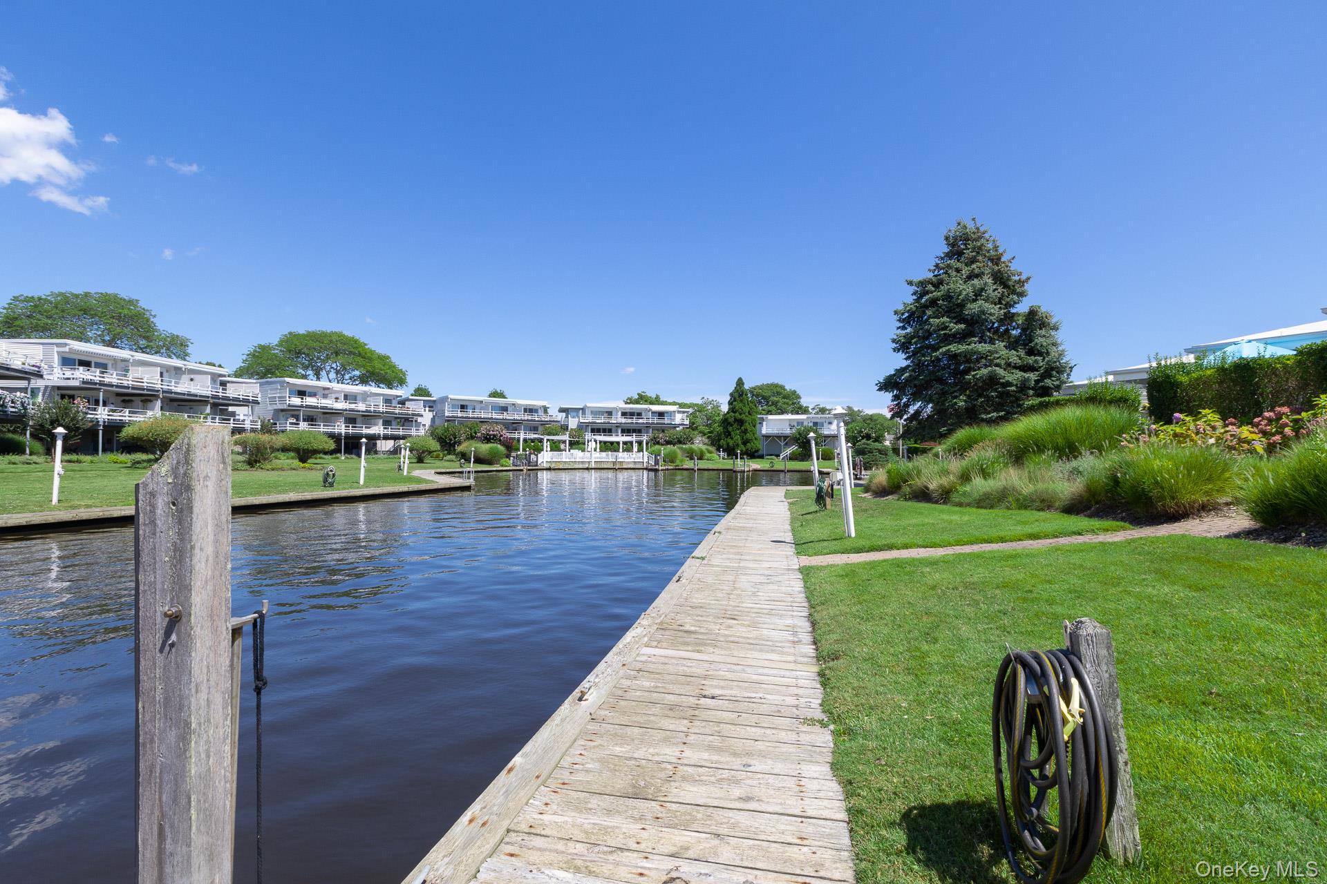 35 Library, Unit 8T Westhampton Beach, NY 11978 - Photo 15 of 34 Waterfront docking available