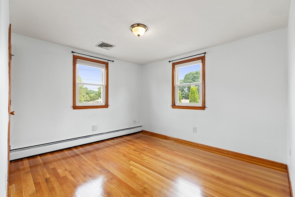 4 Eileen Road Peabody, MA 01960 - Photo 15 of 34 Gallery Image 15