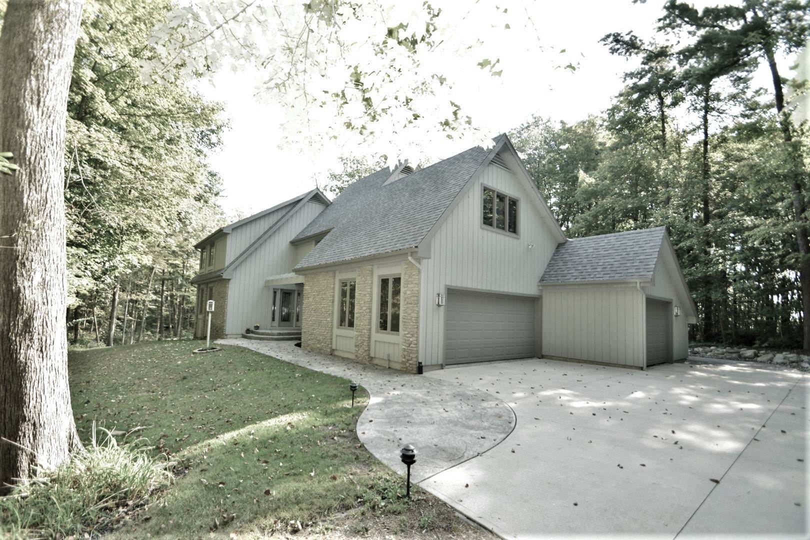 5721 Devils Hollow Road Fort Wayne, IN 46814 - Photo 1 of 36