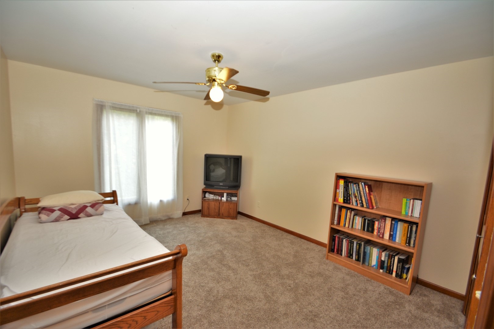5721 Devils Hollow Road Fort Wayne, IN 46814 - Photo 26 of 36