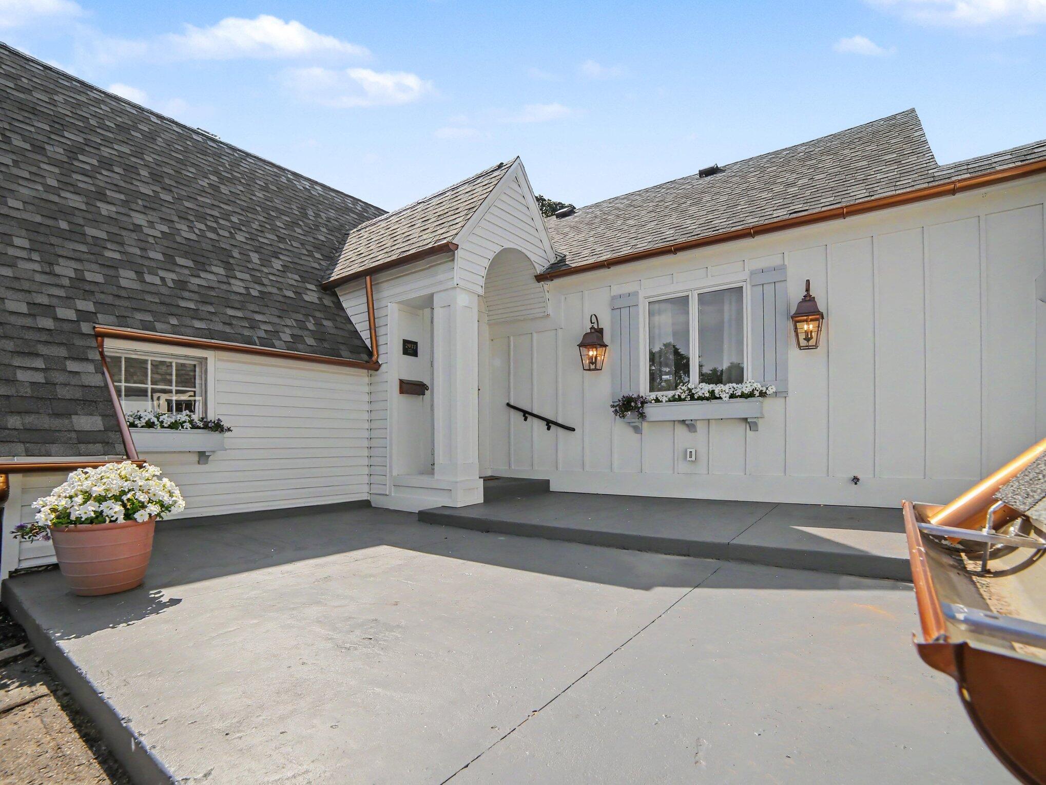 2933 Dawes Road Muskegon, MI 49441 - Photo 4 of 77 005_file_8579