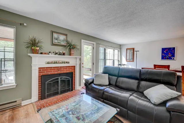 $2,200 | 64 Wildflower Trail, Unit 18, Conway, NH 03860