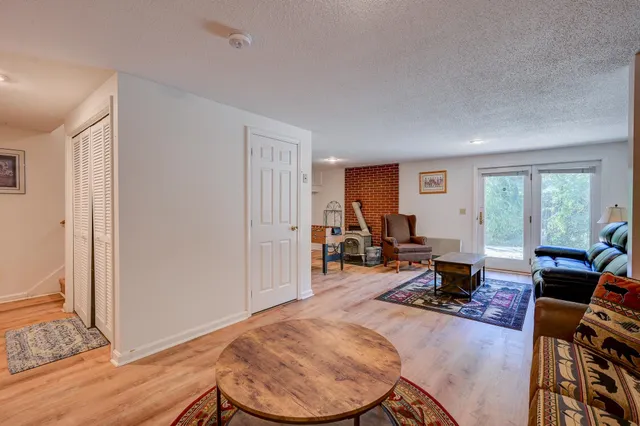 $2,200 | 64 Wildflower Trail, Unit 18, Conway, NH 03860