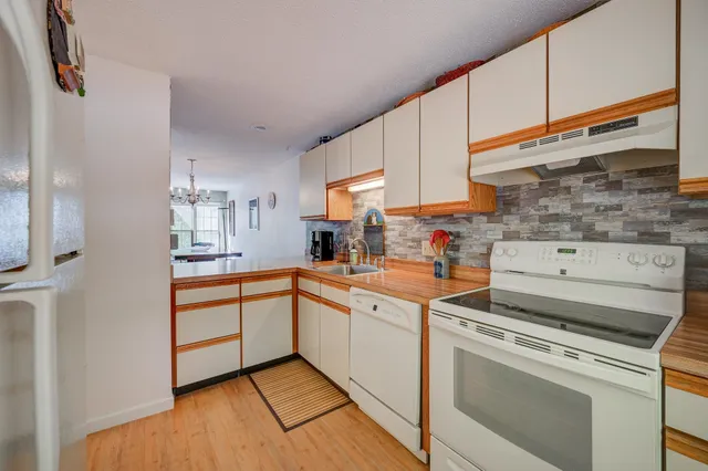 $2,200 | 64 Wildflower Trail, Unit 18, Conway, NH 03860