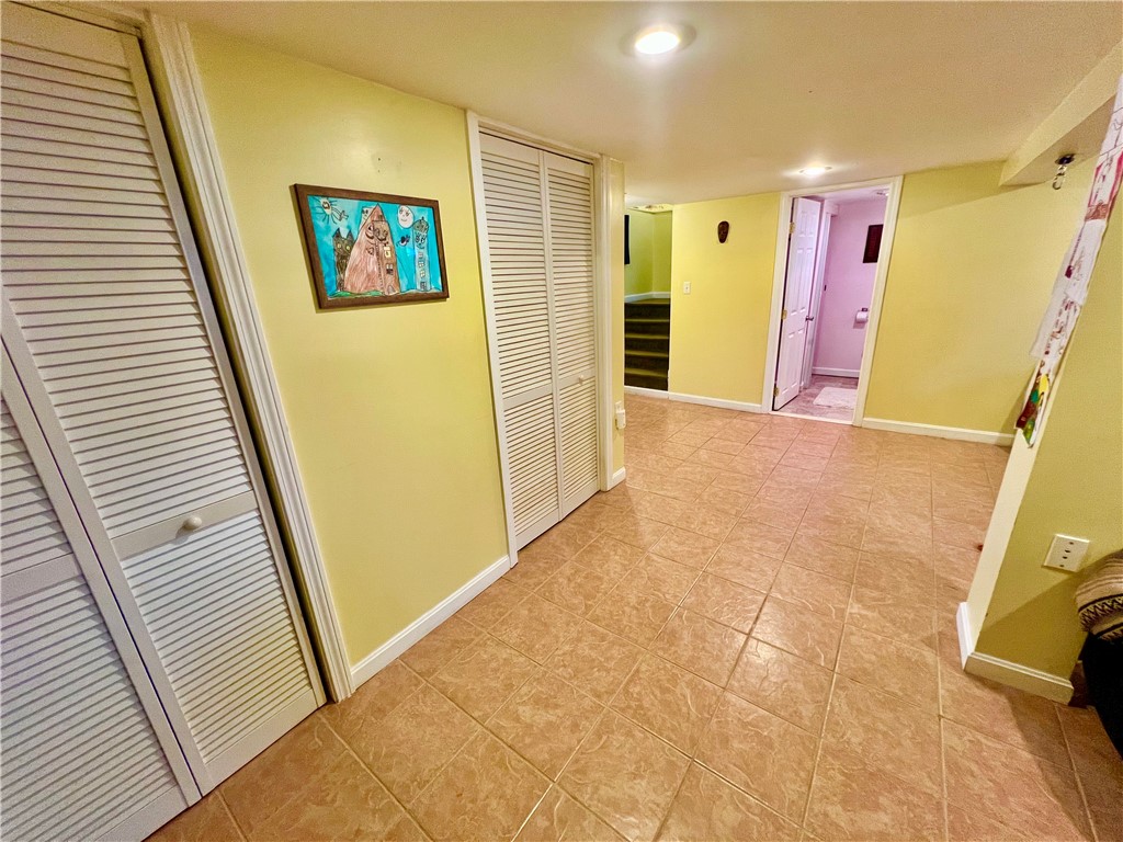 20 Stevens Road Cranston, RI 02910 - Photo 31 of 38