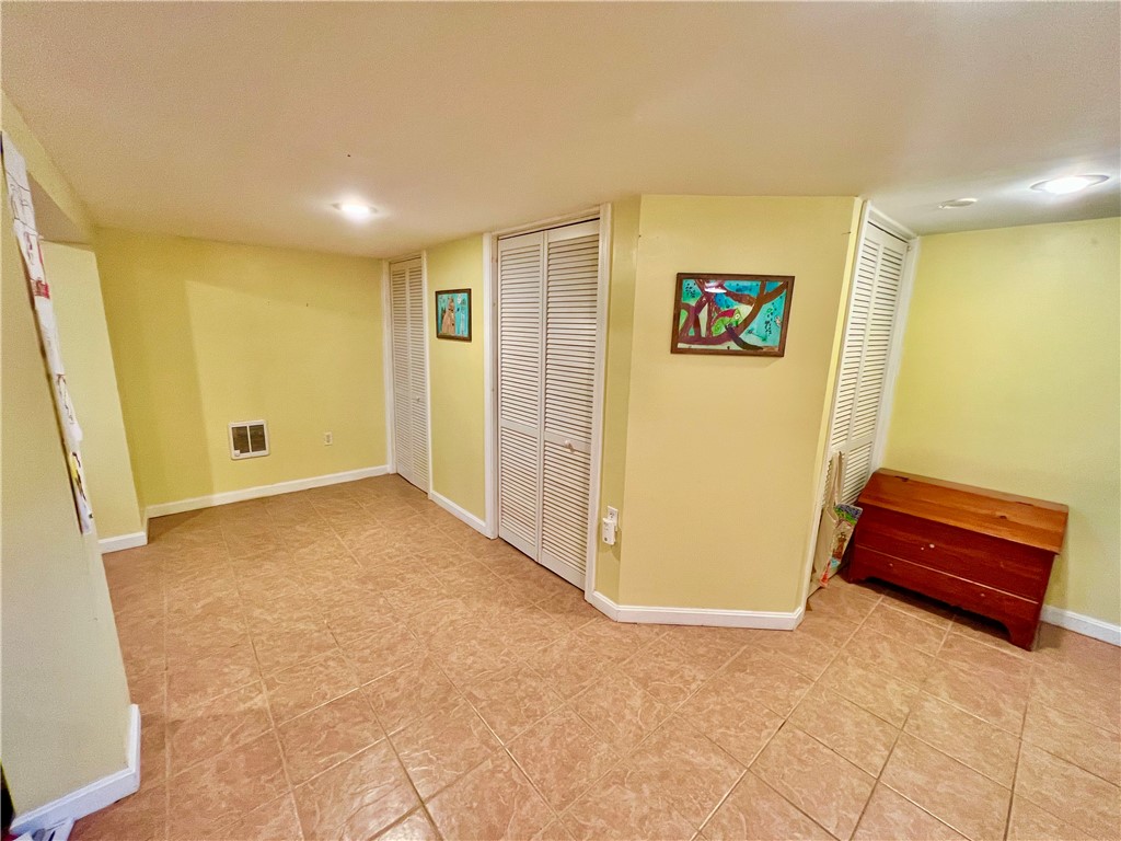 20 Stevens Road Cranston, RI 02910 - Photo 32 of 38