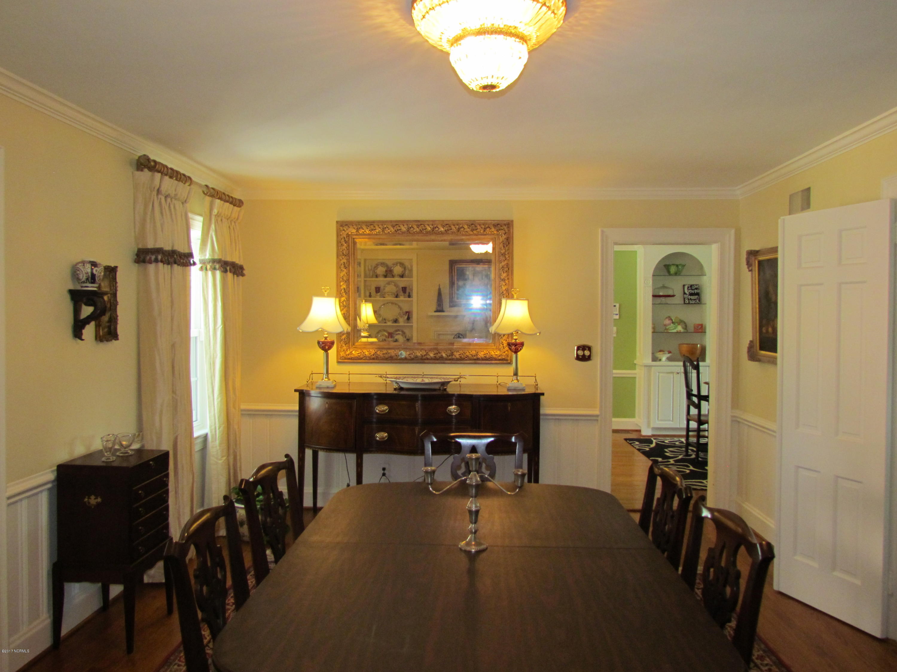 3216 Hawthorne Road Rocky Mount, NC 27804 - Photo 12 of 35 Dining Room