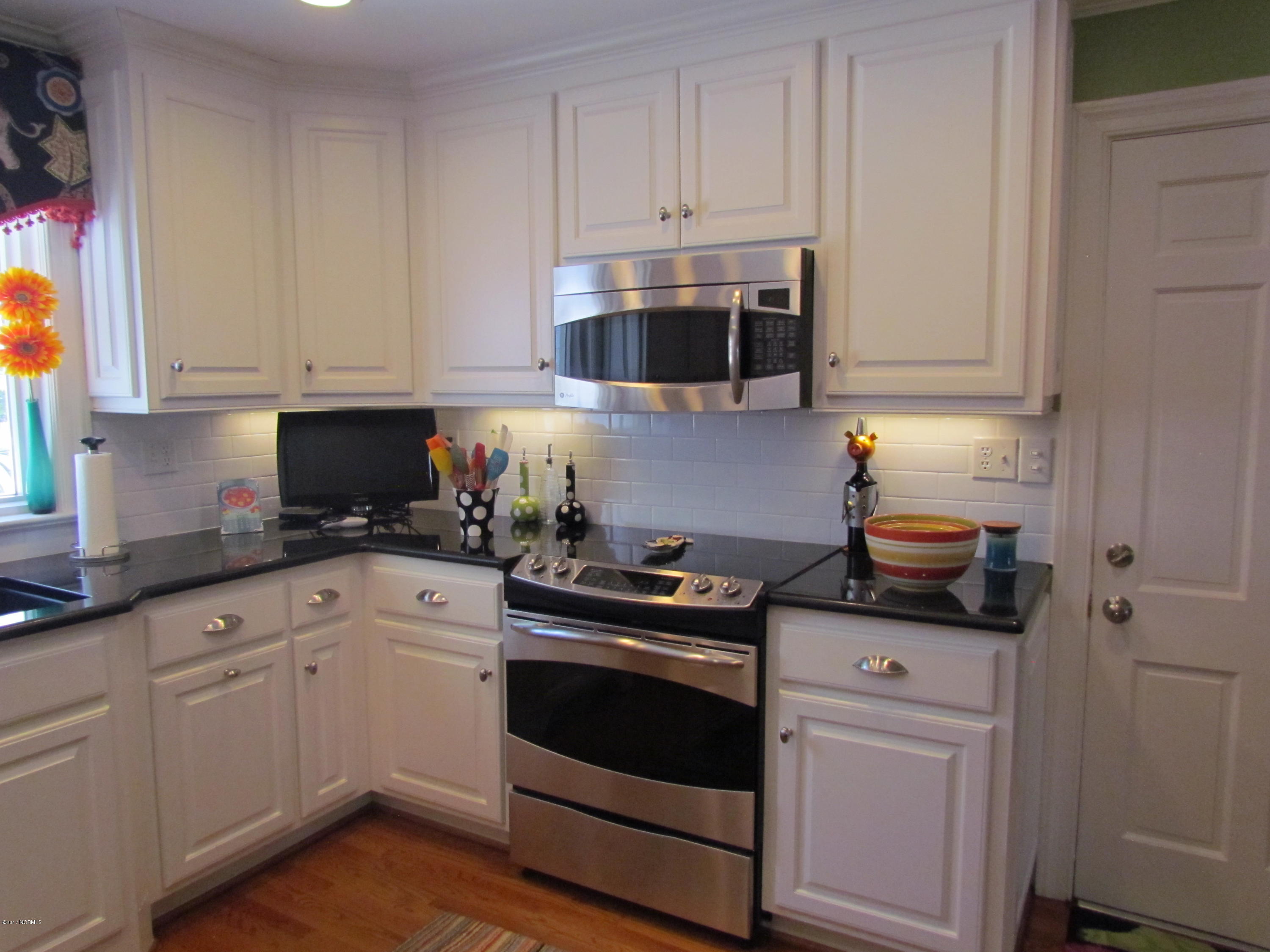 3216 Hawthorne Road Rocky Mount, NC 27804 - Photo 6 of 35 Kitchen