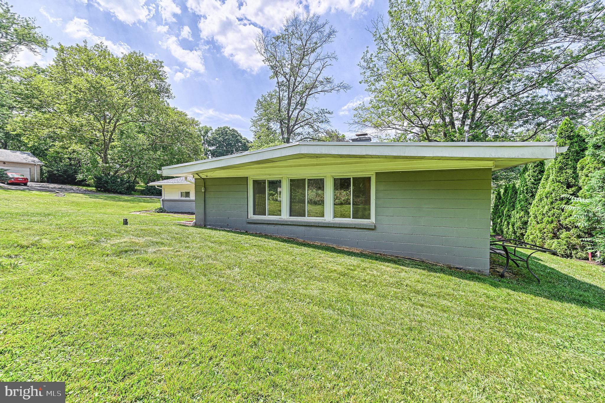 500 Greendale Road York, PA 17403 - Photo 13 of 45 Gallery Image 13