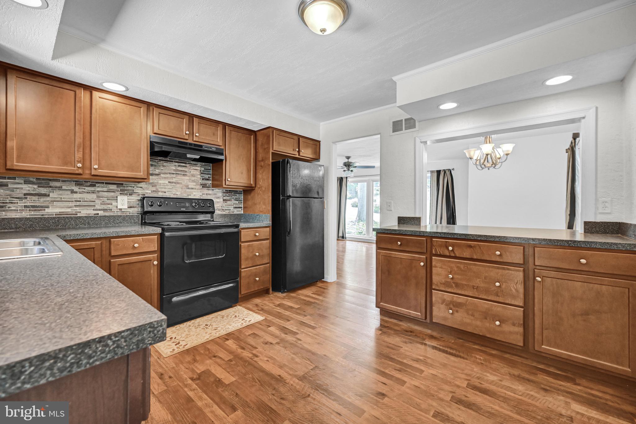 500 Greendale Road York, PA 17403 - Photo 28 of 45 Gallery Image 28
