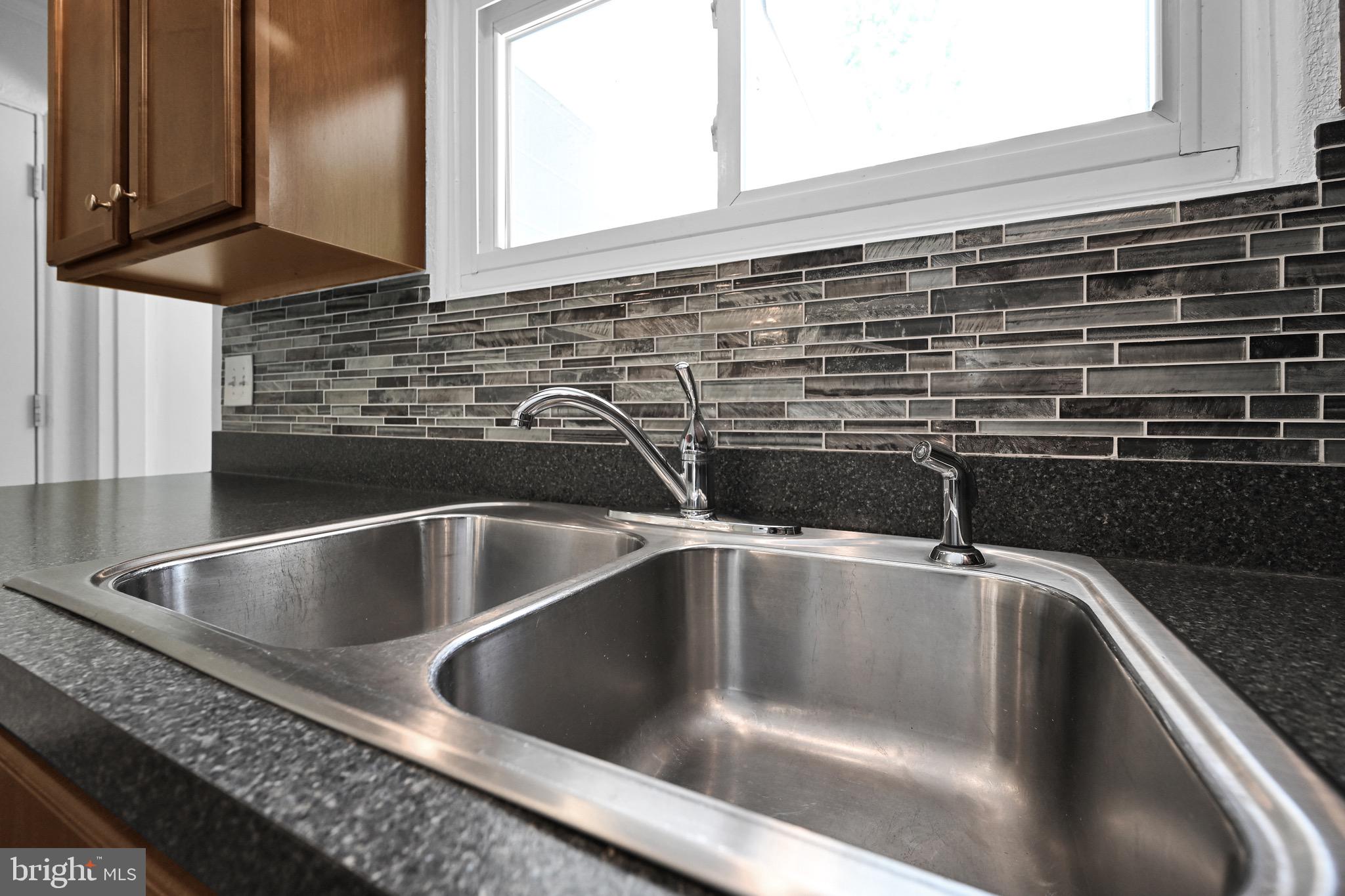 500 Greendale Road York, PA 17403 - Photo 31 of 45 Gallery Image 31