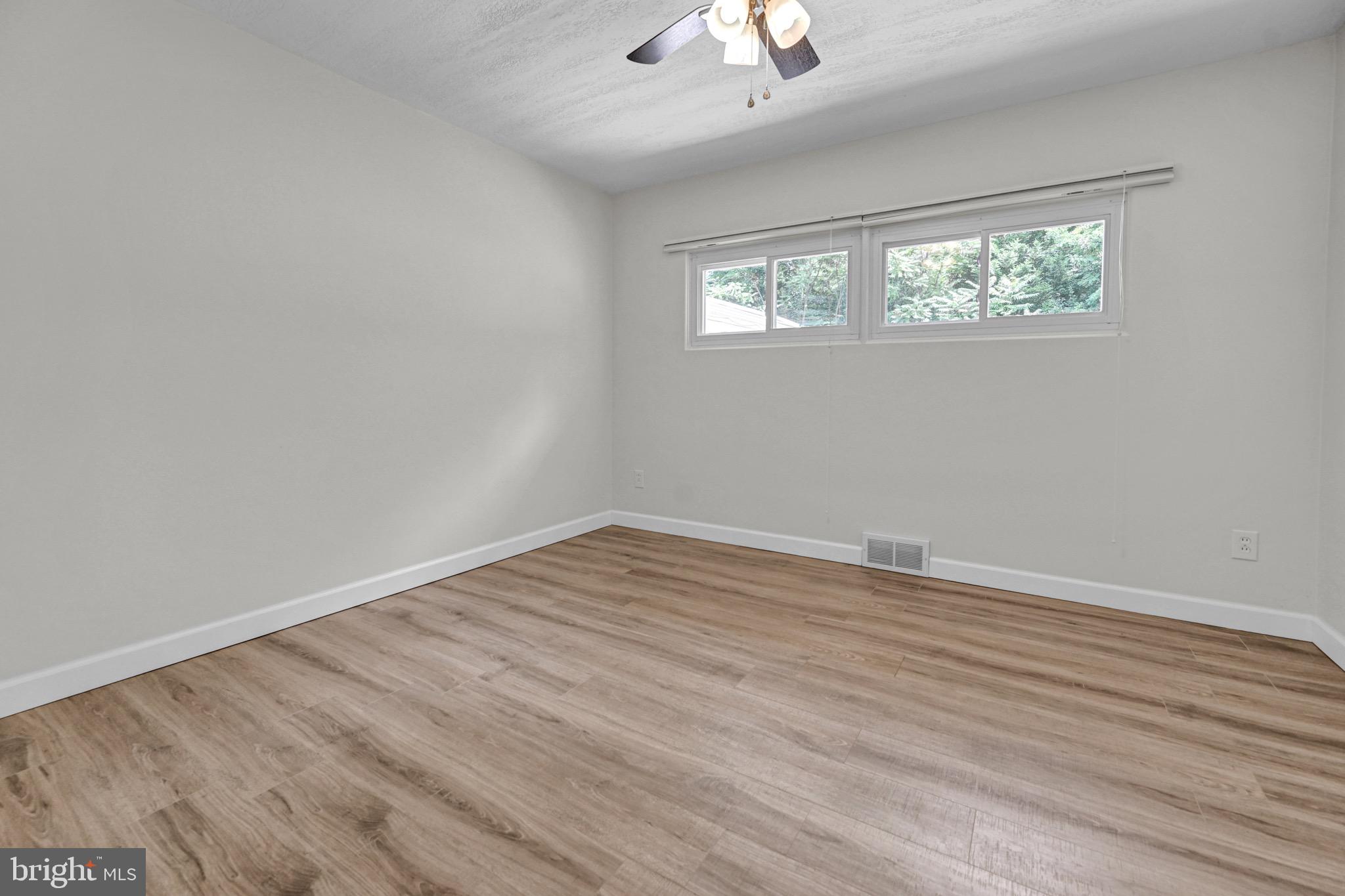 500 Greendale Road York, PA 17403 - Photo 37 of 45 Gallery Image 37