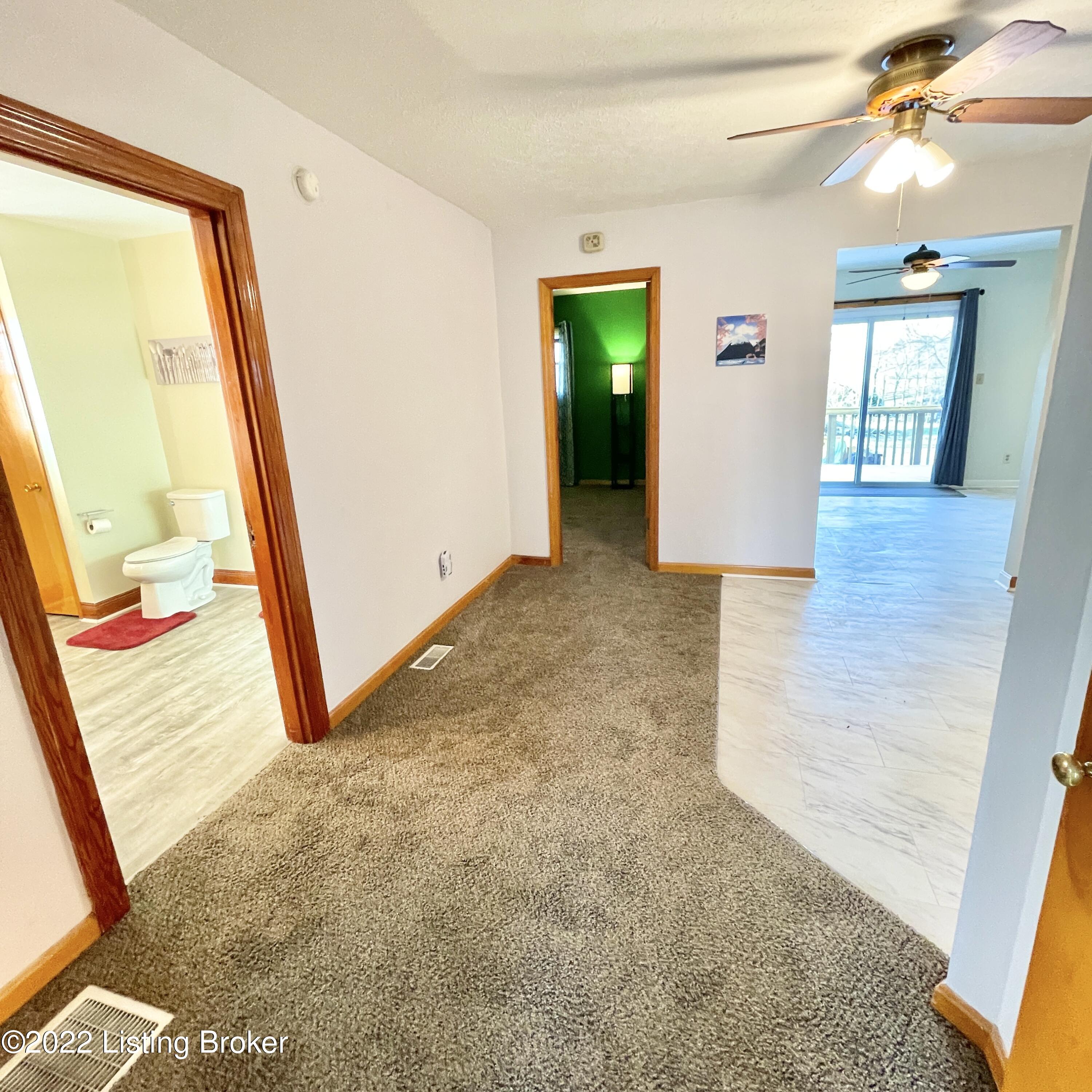 769 Rogersville Road Radcliff, KY 40160 - Photo 7 of 38 A47E738C-EDA8-4AA6-9DDA-E39508EE9162
