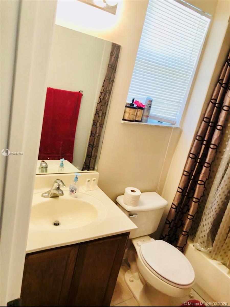 3193 Laurel Ridge Circle, Unit 1 Riviera Beach, FL 33404 - Photo 15 of 22