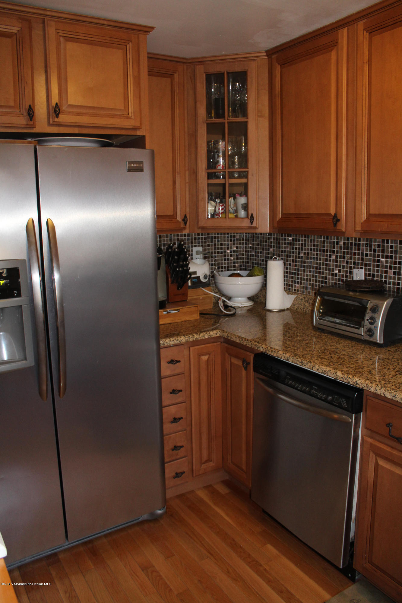 151 Manor Drive Red Bank, NJ 07701 - Photo 4 of 16 Casa Cucino