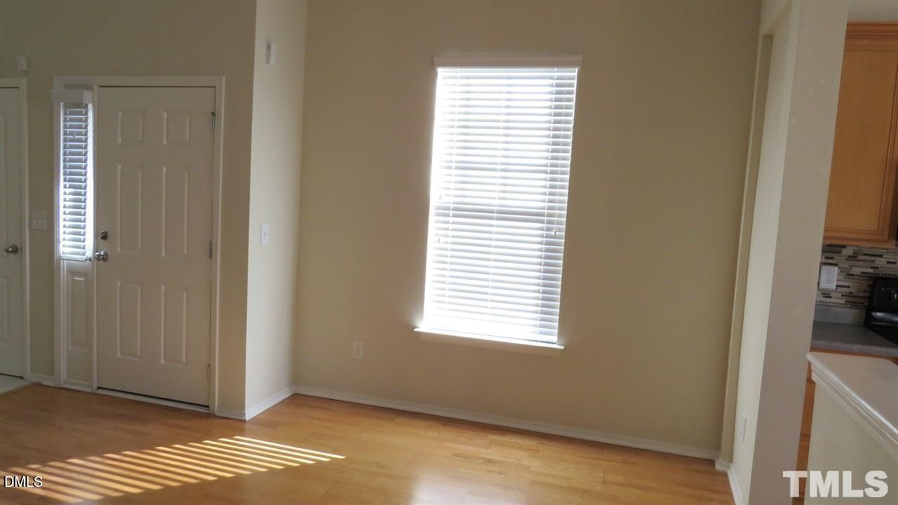 8204 Stone Cellar Drive Raleigh, NC 27613 - Photo 2 of 12 TRIANGLEMLS-2460220-5