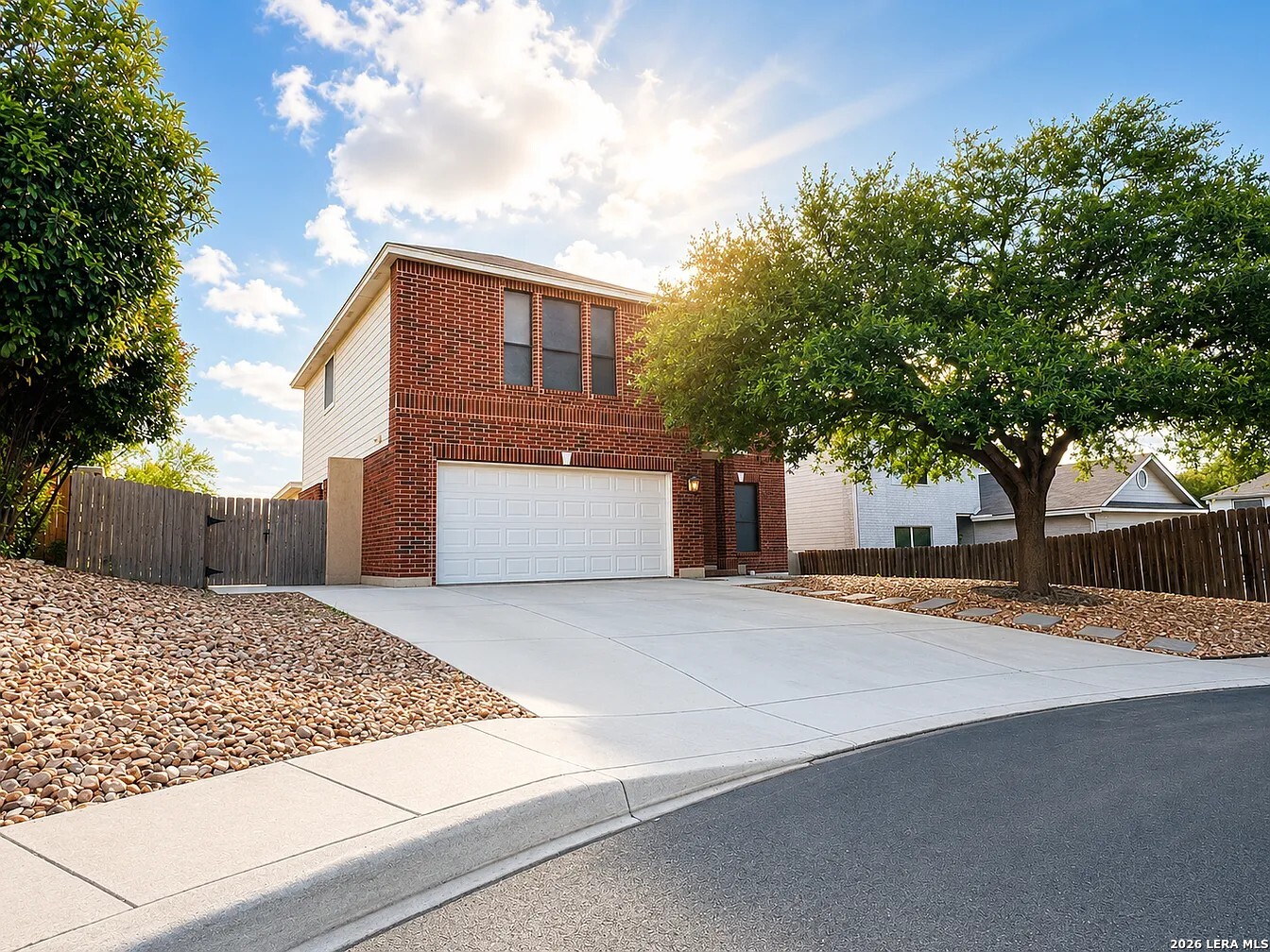 15335 Spring Land San Antonio, TX 78247 - Photo 2 of 18