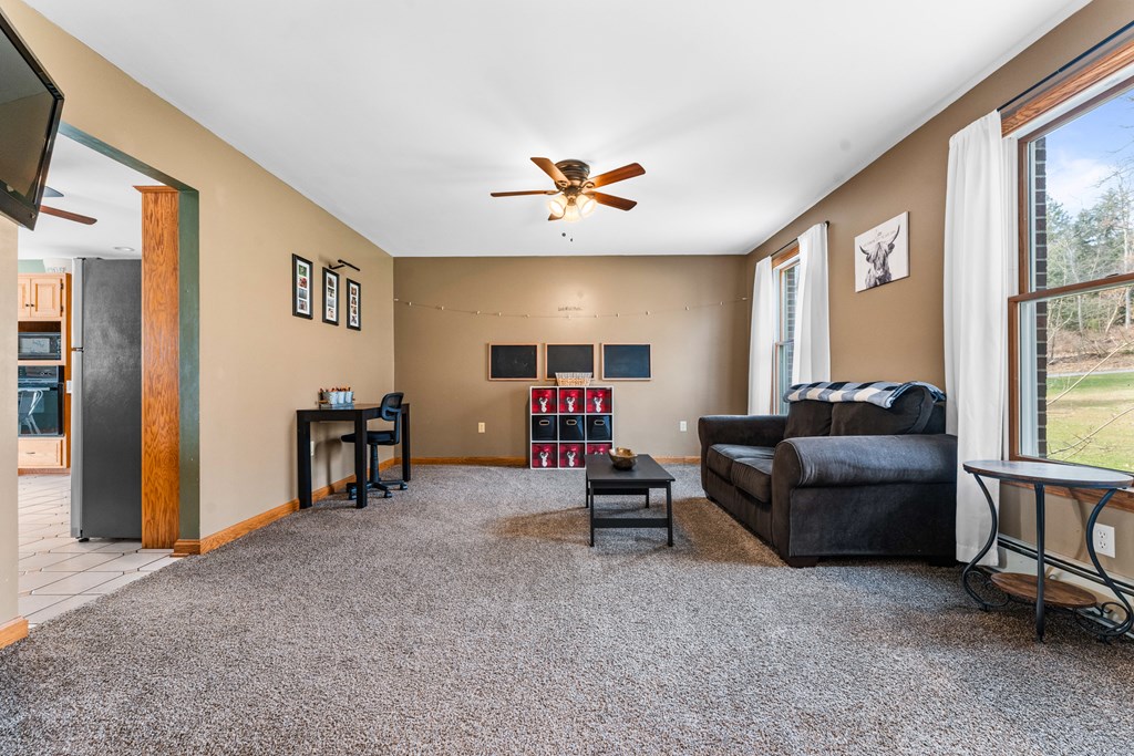 571 Miller Road Franklin, PA 16323 - Photo 26 of 62