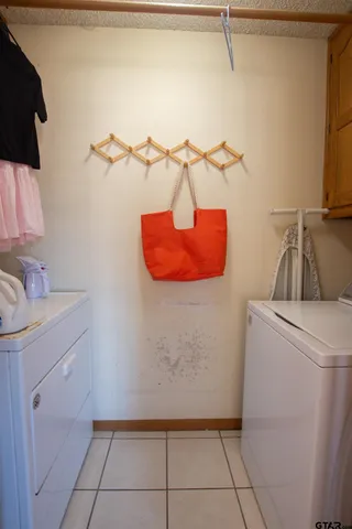 a view of a storage & utility room