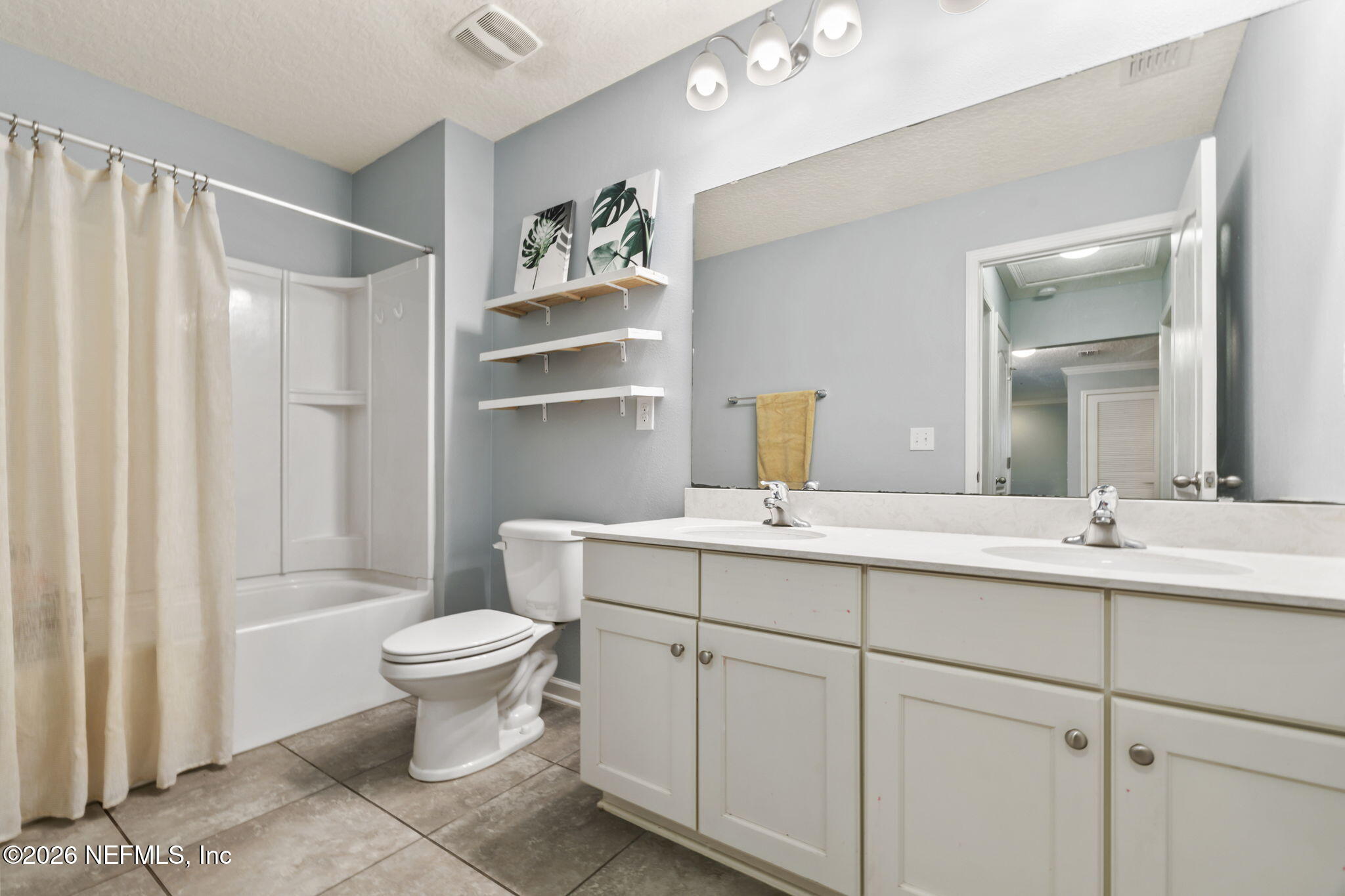 531 Colorado Springs Way St. Augustine, FL 32092 - Photo 35 of 62 Guest Bathroom