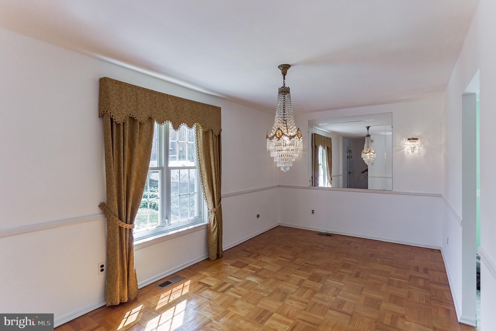 124 Rennard Place Philadelphia, PA 19116 - Photo 8 of 36 Gallery Image 8