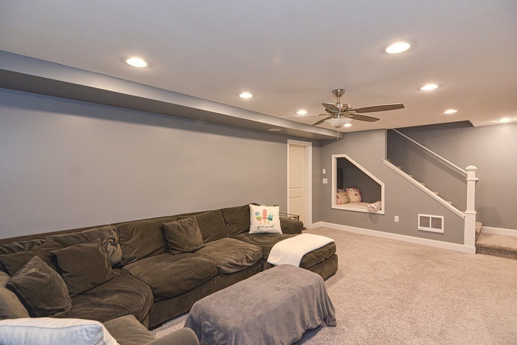 261 Billings Road Fitchburg, MA 01420 - Photo 29 of 42 Gallery Image 29