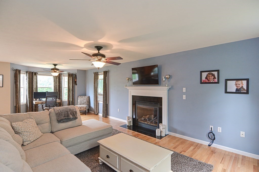 261 Billings Road Fitchburg, MA 01420 - Photo 3 of 42 Gallery Image 3