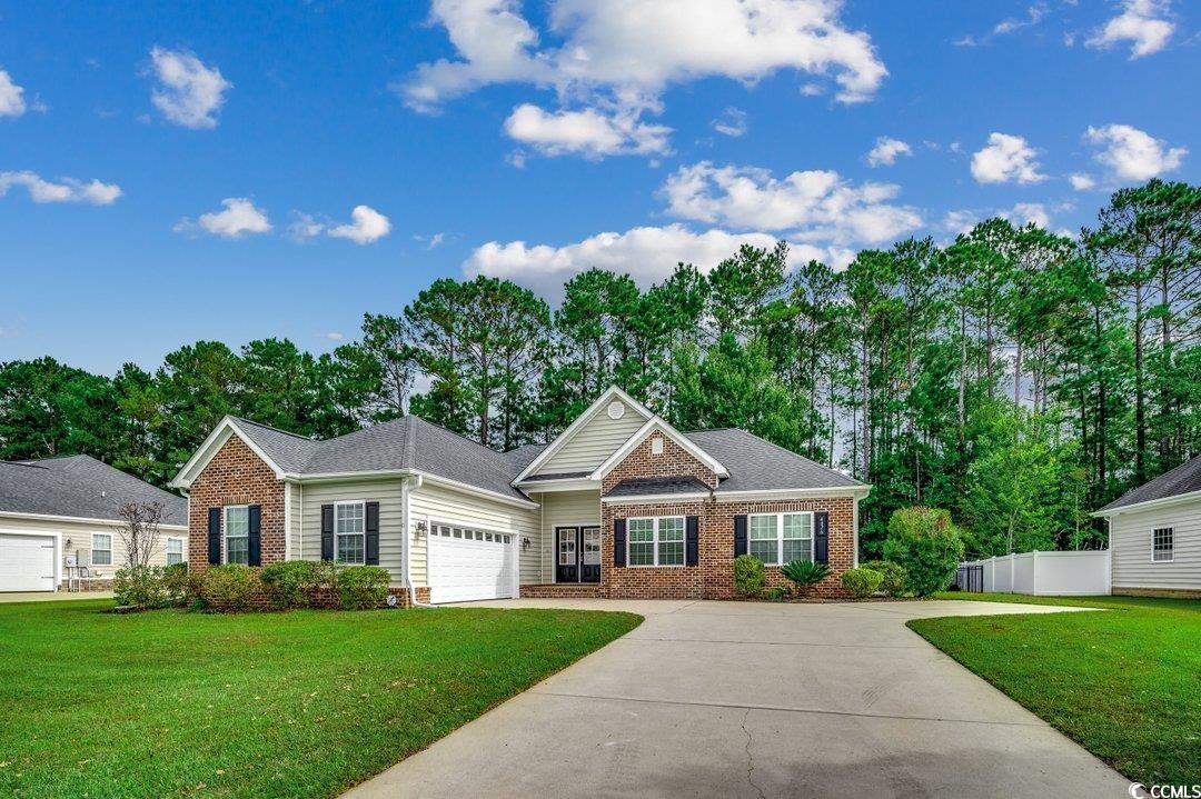 4076 Ridgewood Drive Conway, SC 29526 - Photo 32 of 32 View of front of house with a garage and a front l