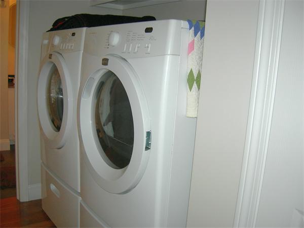 129 Basil Road Chicopee, MA 01020 - Photo 16 of 30 Gallery Image 16