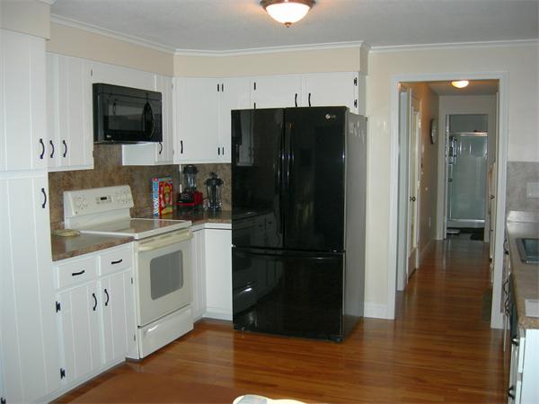 129 Basil Road Chicopee, MA 01020 - Photo 4 of 30 Gallery Image 4