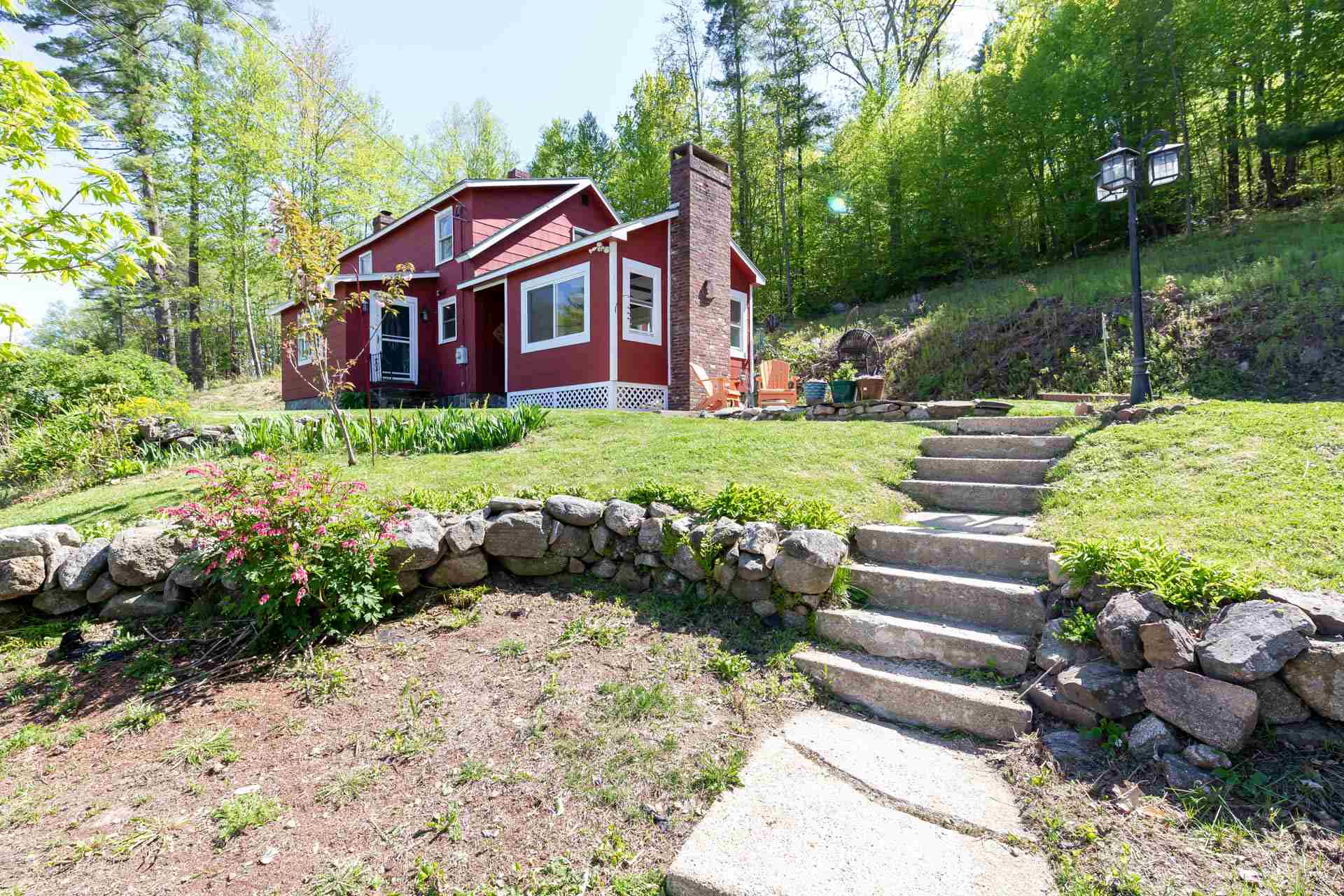 216 Wallace Road Bedford, NH 03110 - Photo 3 of 29