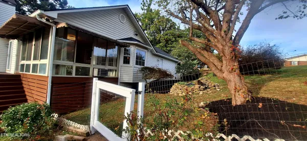 $564,900 | 7905 Whitcomb Road, Powell, TN 37849