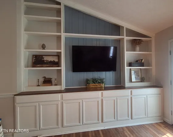 $564,900 | 7905 Whitcomb Road, Powell, TN 37849