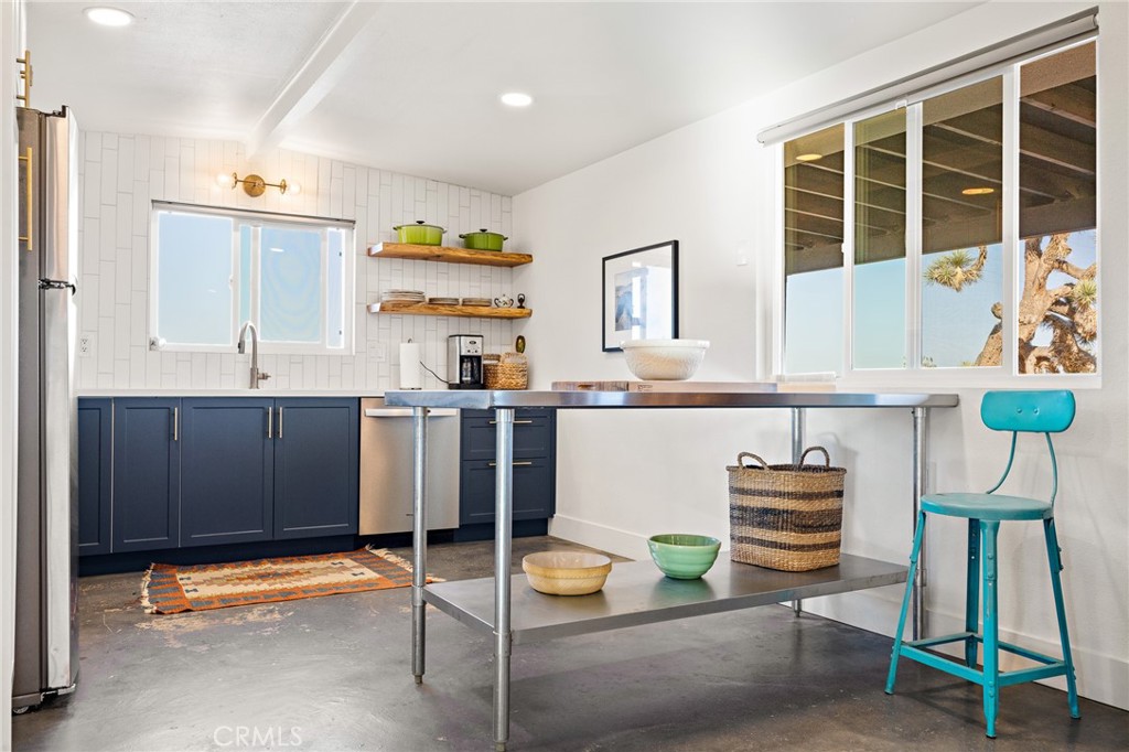 4212 Oneill Road Joshua Tree, CA 92252 - Photo 13 of 57