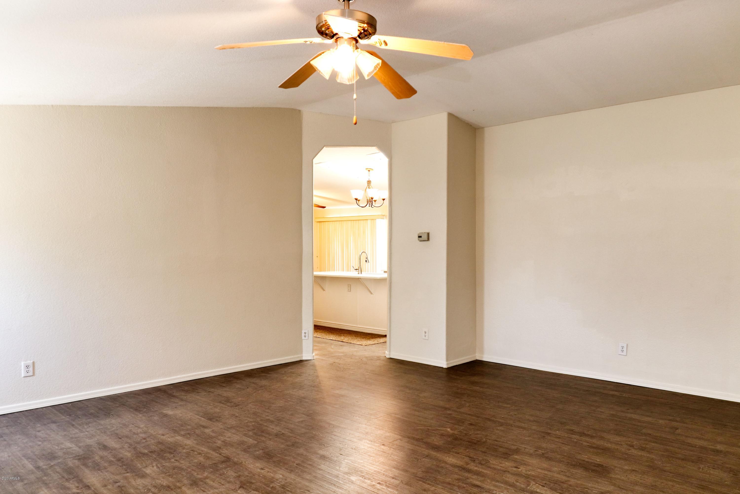 26916 North Aladdin Road Florence, AZ 85132 - Photo 6 of 24 Family Room 2