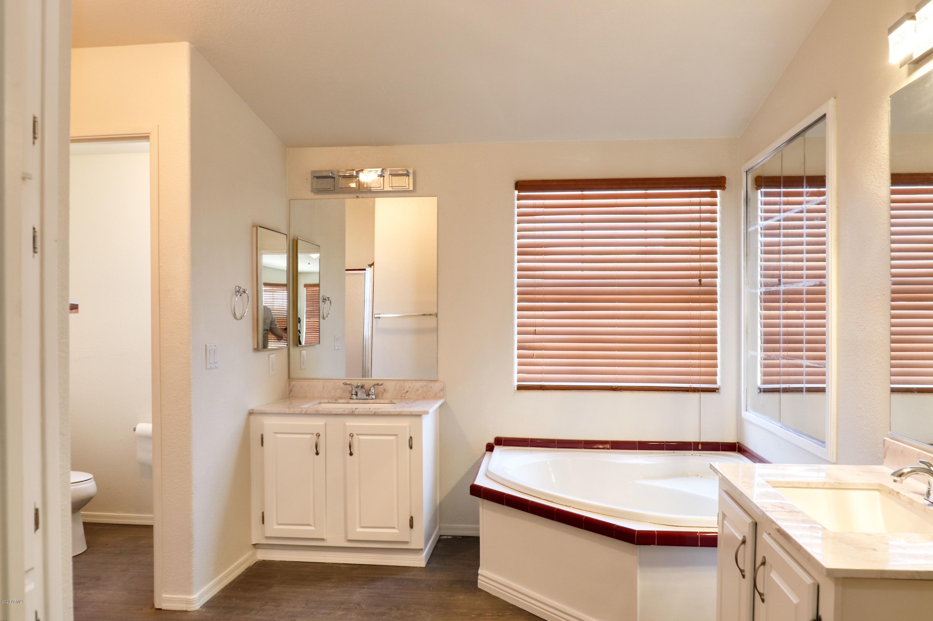 26916 North Aladdin Road Florence, AZ 85132 - Photo 9 of 24 Master Bath 1