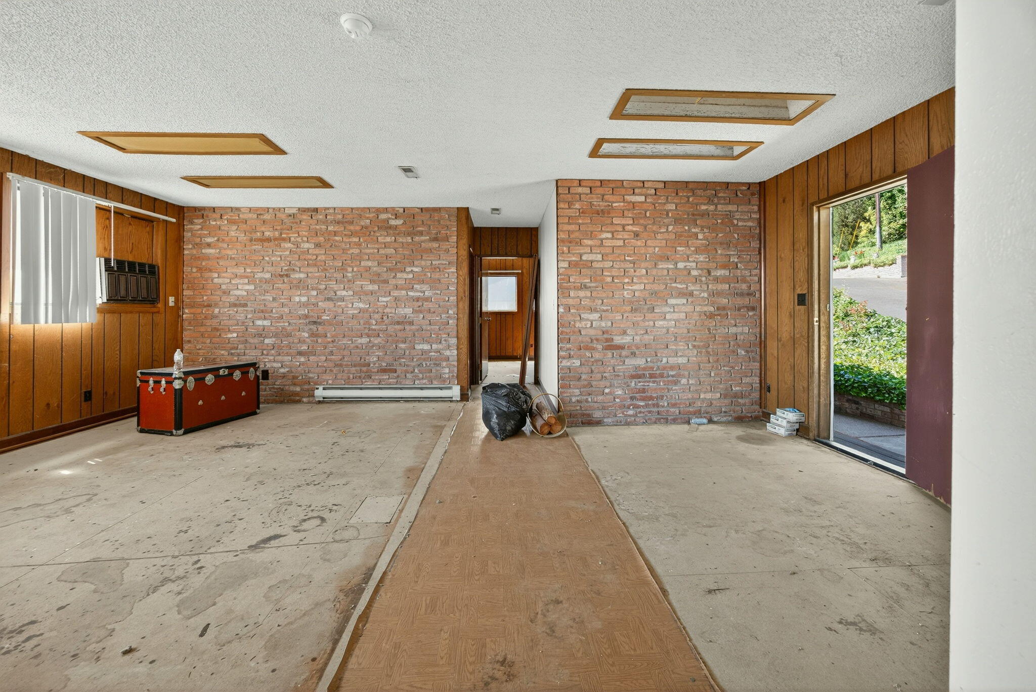 3157 Old Stage Road Central Point, OR 97502 - Photo 75 of 98 Apartment above the barn