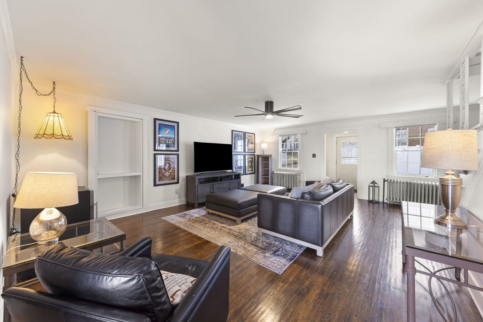 362 1/2 River Bluff Road Elgin, IL 60120 - Photo 7 of 49 Gallery Image 7