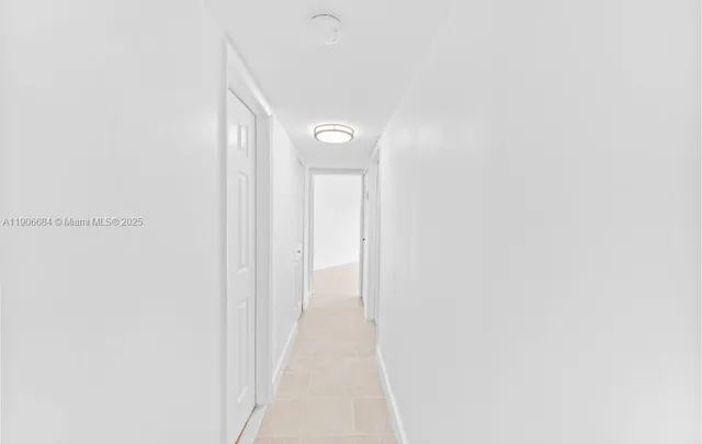 a picture of a bathroom