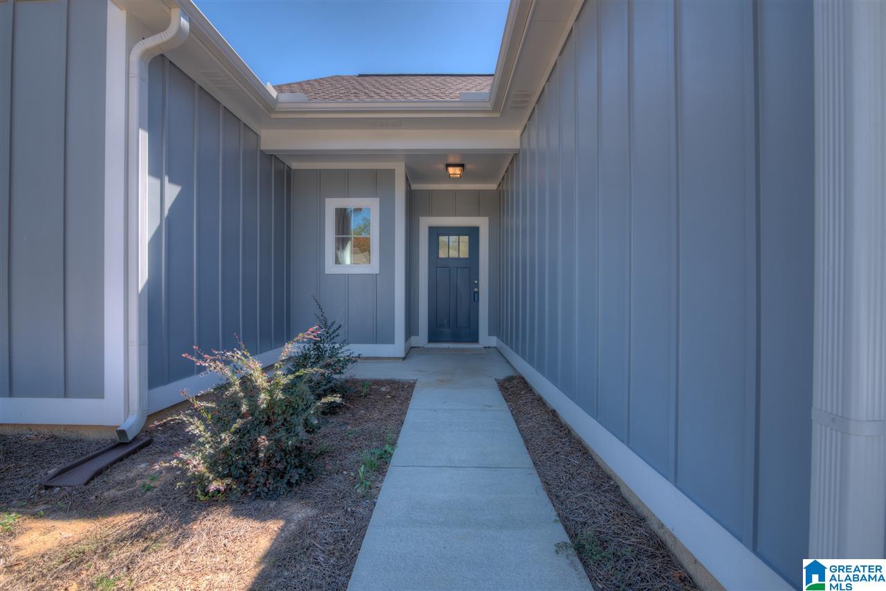 143 Ridgecrest Road Calera, AL 35040 - Photo 2 of 27
