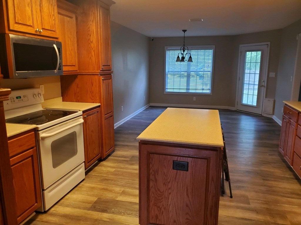 6014 Val Del Road Adel, GA 31620 - Photo 6 of 24 Gallery Image 6