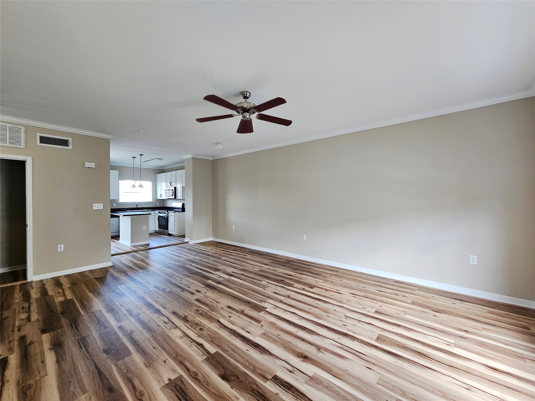 9200 Westheimer Road, Unit 203 Houston, TX 77063 - Photo 6 of 23