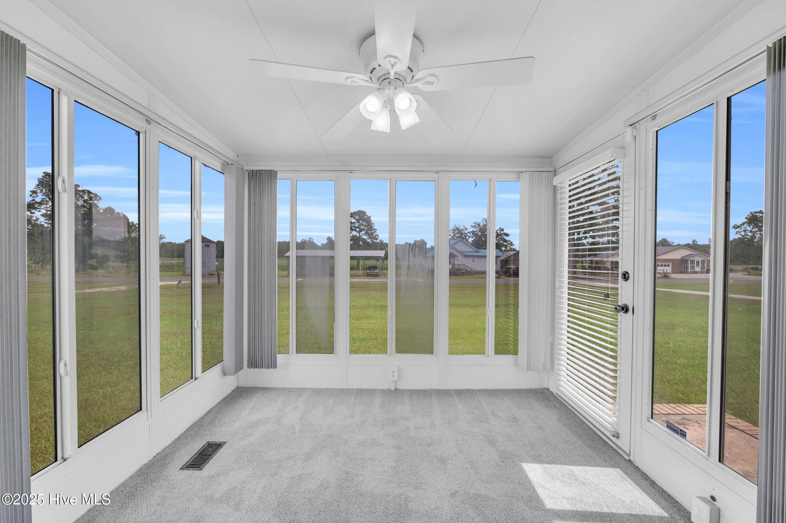 51 Shaw Road Riegelwood, NC 28456 - Photo 18 of 28 15_51 shaw rd-00015