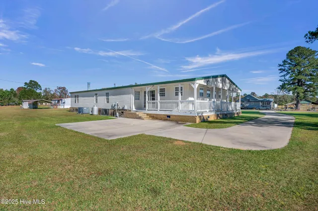 $214,900 | 51 Shaw Road, Riegelwood, NC 28456