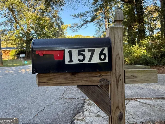 $1,650 | 1576 Carolyn Drive Southwest, Unit B, Stone Mountain, GA 30087