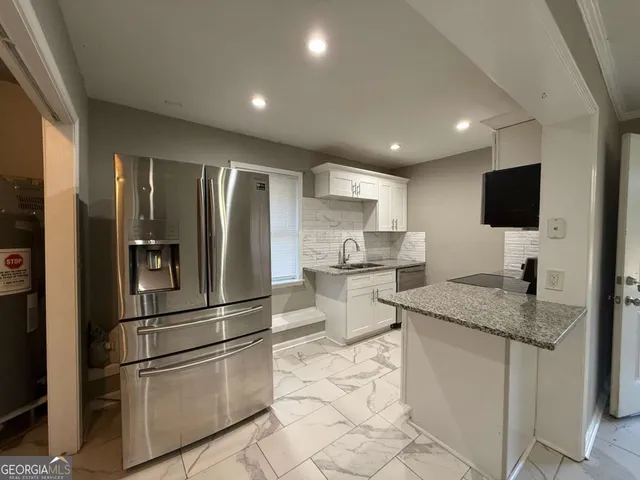 $1,650 | 1576 Carolyn Drive Southwest, Unit B, Stone Mountain, GA 30087