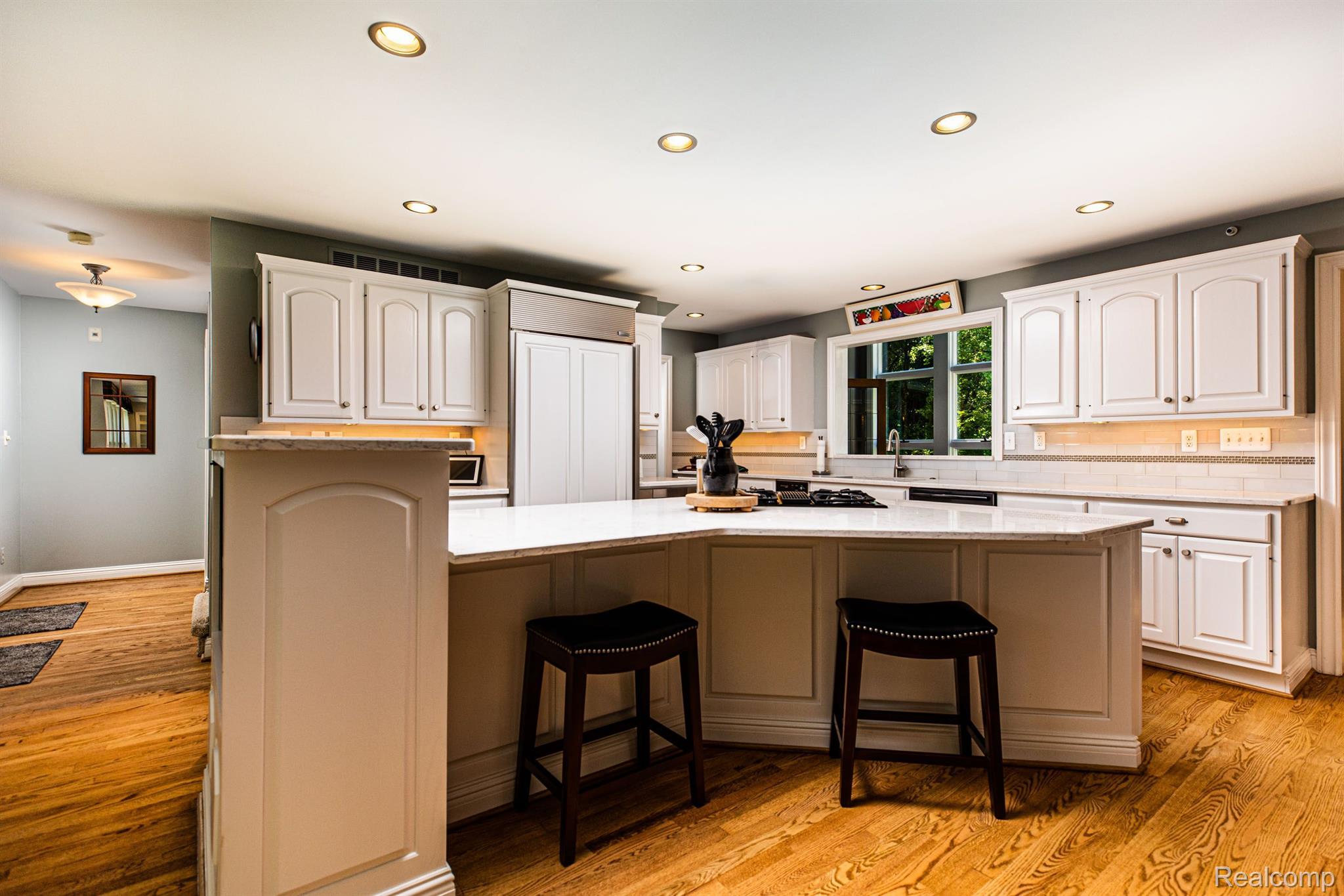 1701 Washington Road Rochester, MI 48306 - Photo 16 of 44 Gallery Image 16